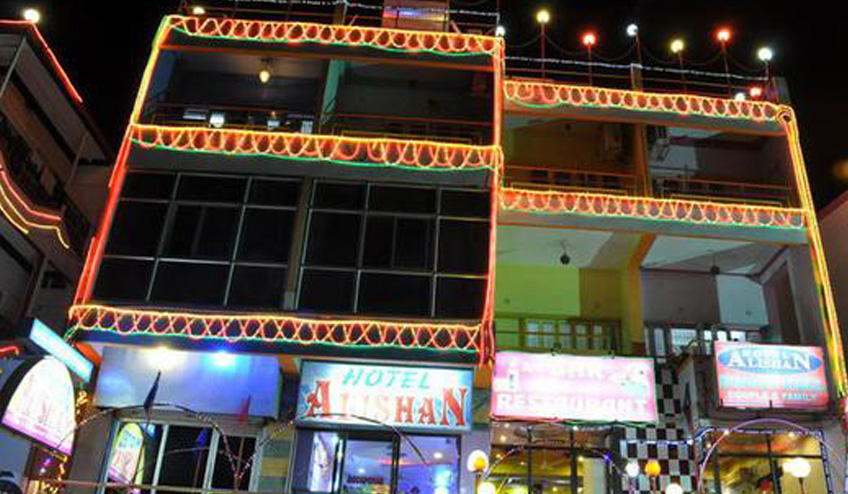 Night View - Hotel Alishan Diu
